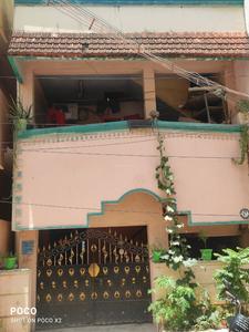 Gallery Cover Image of 1267 Sq.ft 4 BHK Independent House for buy in Koyambedu for 14700000