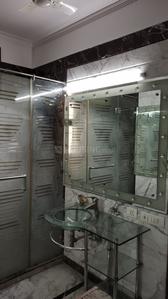Gallery Cover Image of 2700 Sq.ft 3 BHK Independent Floor for buy in Jasola Vihar for 25400000