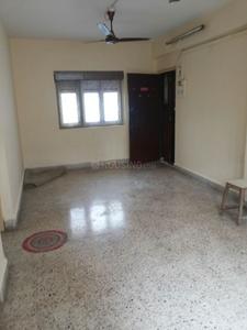 Gallery Cover Image of 750 Sq.ft 2 BHK Apartment for buy in Vile Parle West for 16000000