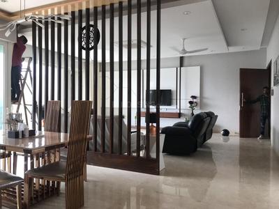 Gallery Cover Image of 3300 Sq.ft 3 BHK Apartment for buy in Jogeshwari West for 90000000