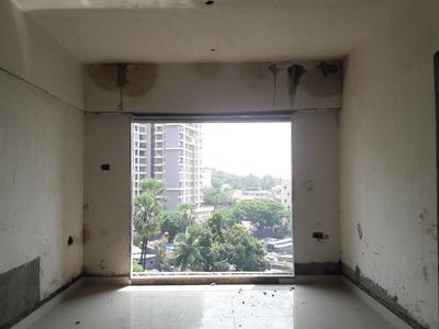 Gallery Cover Image of 750 Sq.ft 2 BHK Apartment for buy in Dahisar East for 12500000