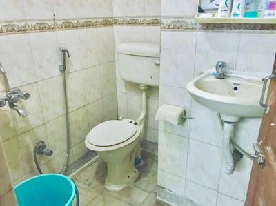 Bathroom Image of Sri Krishna Residency in Garhi