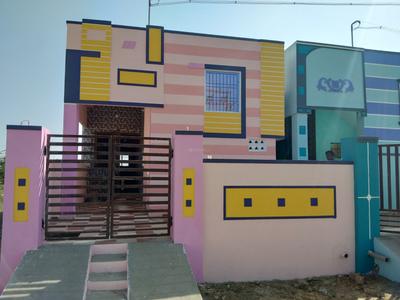 Gallery Cover Image of 852 Sq.ft 2 BHK Independent House for buy in Veppampattu for 2600000