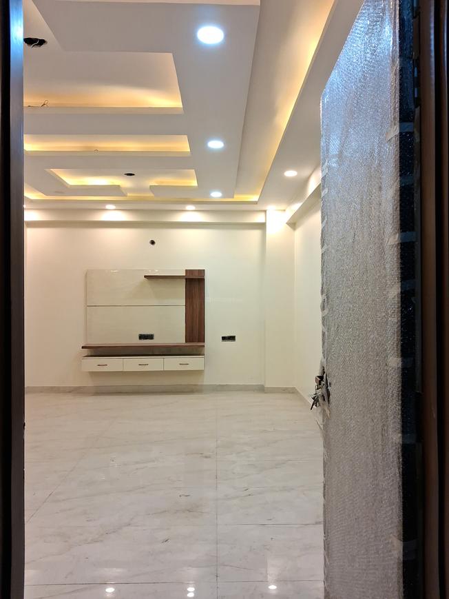 Gold The Royal 107 - Image 14