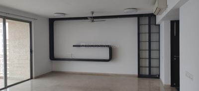 4 BHK Apartment