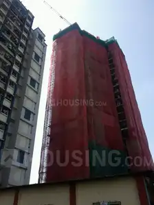 Gallery Cover Image of 425 Sq.ft 1 BHK Apartment for buy in Bandra East for 2400000