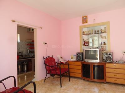 5+ BHK Independent House