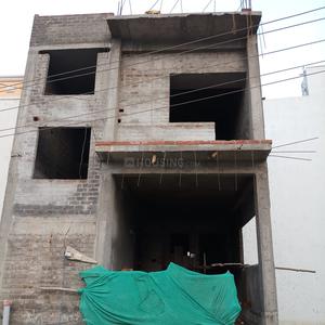 Gallery Cover Image of 1300 Sq.ft 2 BHK Independent House for buy in Kolathur for 8800000