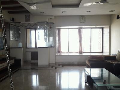 Gallery Cover Image of 2250 Sq.ft 4 BHK Apartment for buy in Kandivali West for 40000000
