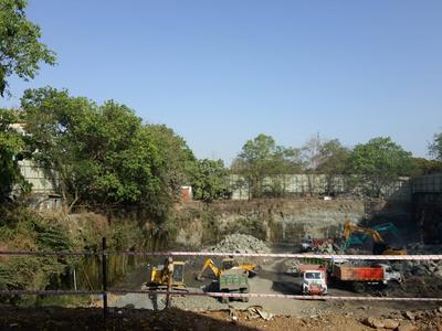 Gallery Cover Image of 1180 Sq.ft 2 BHK Apartment for buy in Govandi for 18800000