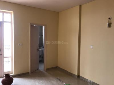 Gallery Cover Image of 1860 Sq.ft 2 BHK Apartment for rent in Sector 57 for 14000