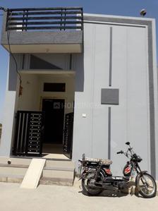 Gallery Cover Image of 800 Sq.ft 1 BHK Independent House for buy in Indore GPO for 1850000