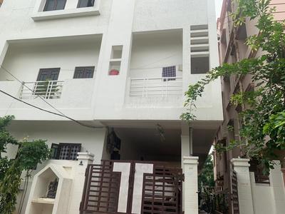 Gallery Cover Image of 1000 Sq.ft 2 BHK Independent Floor for buy in Champapet for 44000000