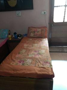 Bedroom Image of Sudhesh Hans PG in Paschim Putiary