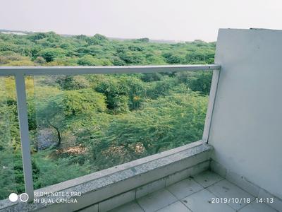 Gallery Cover Image of 500 Sq.ft 1 BHK Apartment for buy in Mehrauli for 1700000