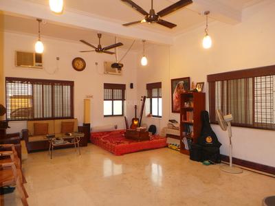Gallery Cover Image of 2350 Sq.ft 3 BHK Independent House for buy in Santoshpur for 12100000