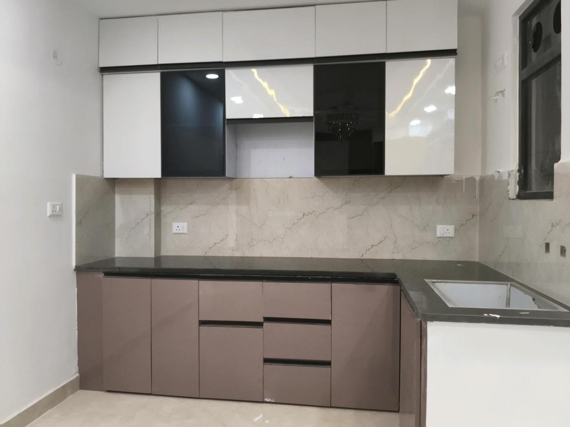 Venice County - Image 11