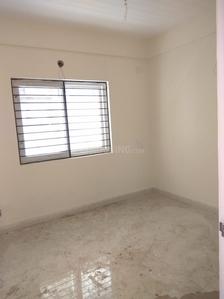 Gallery Cover Image of 1040 Sq.ft 2 BHK Apartment for buy in Banaswadi for 5500000