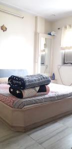 Gallery Cover Image of 413 Sq.ft 1 BHK Apartment for buy in Borivali West for 9700000