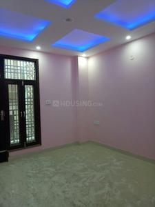 Gallery Cover Image of 560 Sq.ft 2 BHK Independent Floor for buy in Dwarka Mor for 2600000