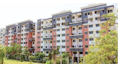 Gallery Cover Image of 950 Sq.ft 2 BHK Apartment for buy in Dixit Nagar for 3100000