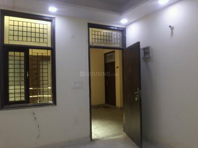 Gallery Cover Image of 400 Sq.ft 1 BHK Apartment for buy in Mayur Vihar Phase 1 for 2000000