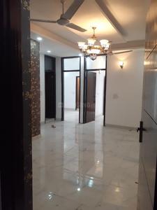 Gallery Cover Image of 1100 Sq.ft 3 BHK Independent Floor for buy in Sector 105 for 3000000