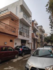 Gallery Cover Image of 792 Sq.ft 2 BHK Independent House for buy in Sector 18A for 11000000