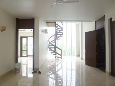 Gallery Cover Image of 2600 Sq.ft 4 BHK Independent Floor for buy in Sector 43 for 21000000