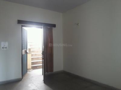 Gallery Cover Image of 1000 Sq.ft 2 BHK Apartment for buy in Mayur Vihar Phase 1 for 10000000