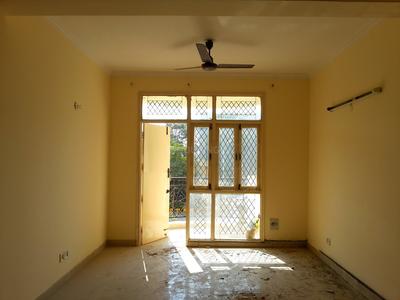 Gallery Cover Image of 1728 Sq.ft 3 BHK Apartment for buy in Sector 31 for 7100000