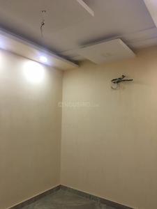 Gallery Cover Image of 450 Sq.ft 2 BHK Independent Floor for buy in Manglapuri for 2800000