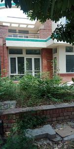 Gallery Cover Image of 1800 Sq.ft 3 BHK Villa for buy in Unitech Birch Court, Sector 50 for 40000000