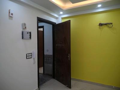 Gallery Cover Image of 700 Sq.ft 2 BHK Apartment for buy in Mahavir Enclave for 3800000