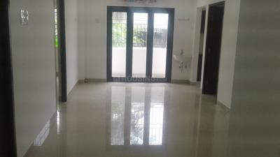 Gallery Cover Image of 1300 Sq.ft 3 BHK Apartment for rent in Annanagar East for 33000