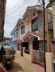Gallery Cover Image of 1200 Sq.ft 2 BHK Independent House for rent in Fingerpost for 12000