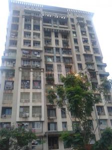 Gallery Cover Image of 985 Sq.ft 2 BHK Apartment for buy in Mulund East for 14500000