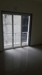 Gallery Cover Image of 724 Sq.ft 1 BHK Apartment for buy in Kon for 4785000
