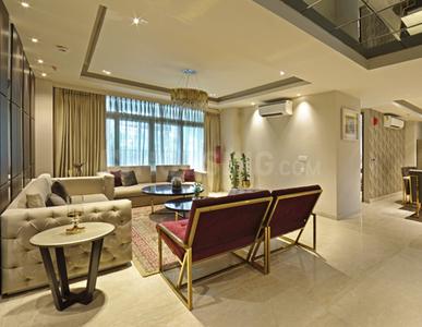 4 BHK फ़्लैट