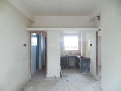 Gallery Cover Image of 700 Sq.ft 2 BHK Apartment for buy in Purba Putiary for 2800000