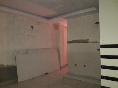 Gallery Cover Image of 900 Sq.ft 3 BHK Apartment for buy in Dwarka Mor for 4000000