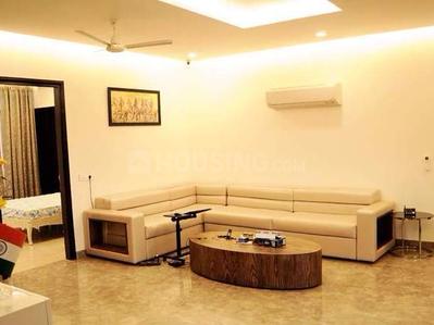 6 BHK फ़्लैट