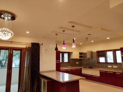 Gallery Cover Image of 4200 Sq.ft 4 BHK Independent Floor for buy in Malleswaram for 56000000