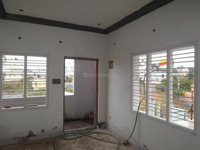 Gallery Cover Image of 600 Sq.ft 1 BHK Apartment for buy in Voderahalli for 3000000