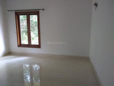 Gallery Cover Image of 1800 Sq.ft 3 BHK Apartment for buy in Vasant Kunj for 27000000