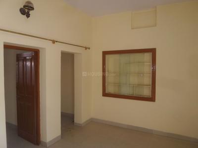 Gallery Cover Image of 650 Sq.ft 2 BHK Independent Floor for rent in Rajajinagar for 15000