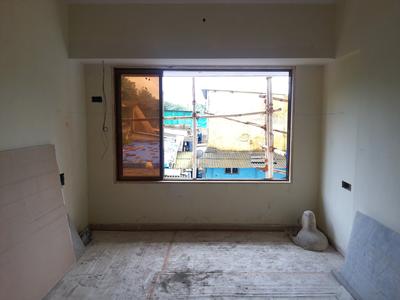 Gallery Cover Image of 650 Sq.ft 1 BHK Apartment for buy in Goregaon West for 10500000