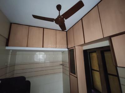 Gallery Cover Image of 780 Sq.ft 1 BHK Apartment for rent in New Trishul Housing, Andheri East for 25000