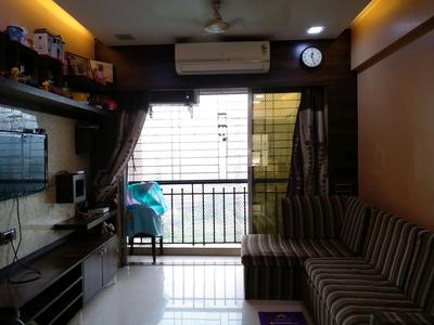 Gallery Cover Image of 1100 Sq.ft 2 BHK Apartment for buy in Kopar Khairane for 13500000