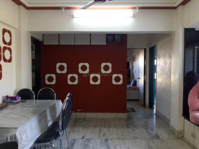 Gallery Cover Image of 750 Sq.ft 2 BHK Apartment for buy in Mulund West for 15000000